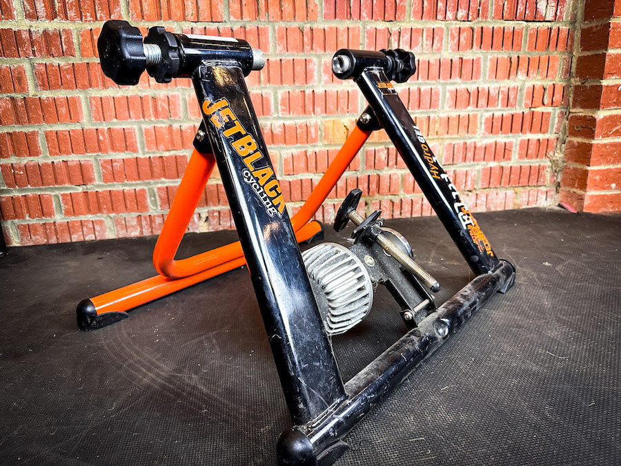 Fluid v magnetic trainer sale