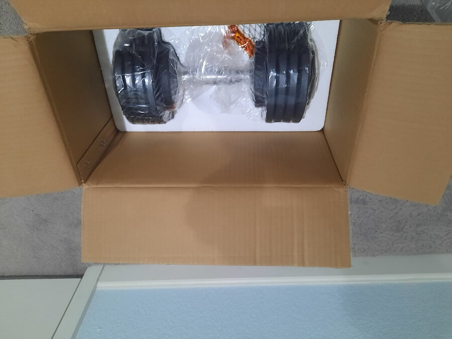 FLYBIRD adjustable dumbbells opened box 3